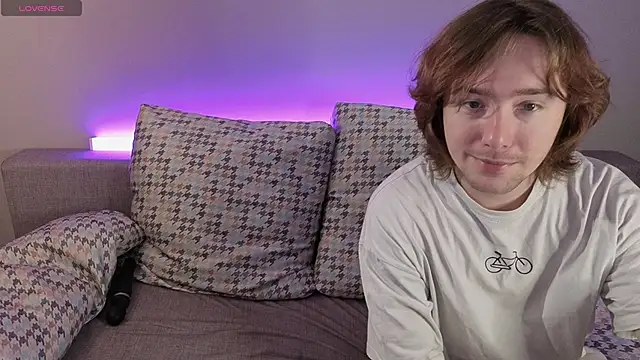 ellen_and_danny webcam