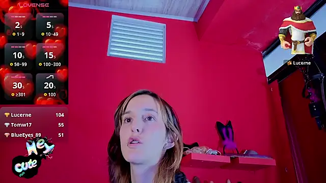 Ambar_Roux_
