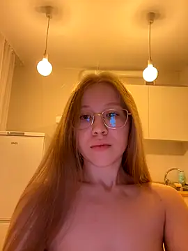 Eva_Weyne webcam