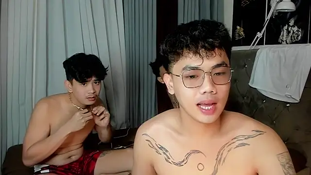 mightyhotcock webcam