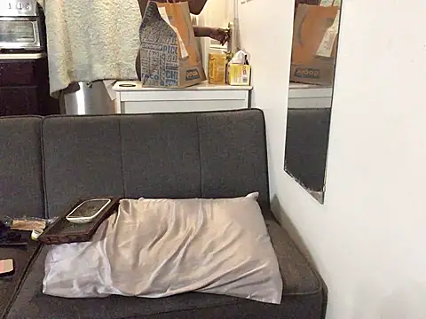 littyleesh1 webcam