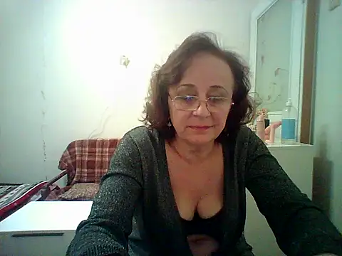Julia54391 webcam