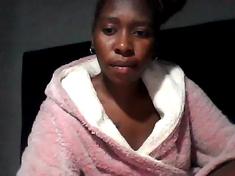 sexysmalldaily04 webcam