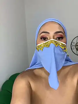 Aisha_Malek webcam