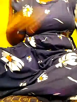 RamyaTamilgirl75 webcam