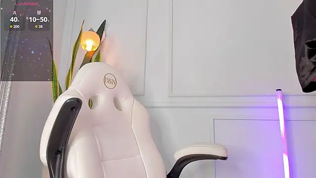 Jazmiinee webcam