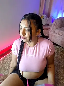 Lunaira_Deep webcam