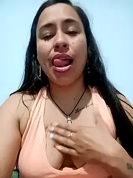 kamila_lovee webcam
