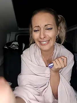  Jade_Emeraud chat room