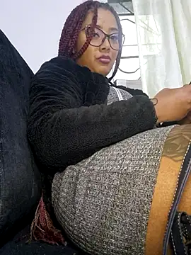 Ebony-Goddess19 webcam