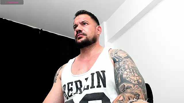 musclemonster31 webcam