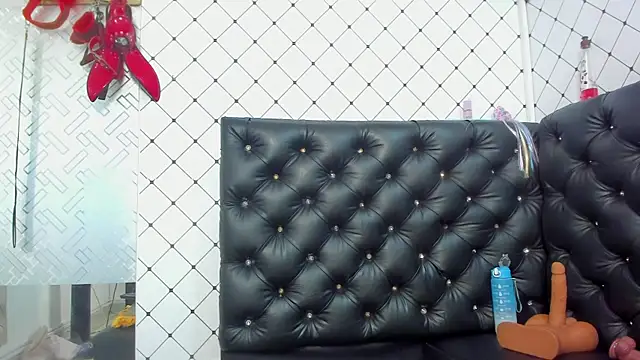 EMMA_SANTANA