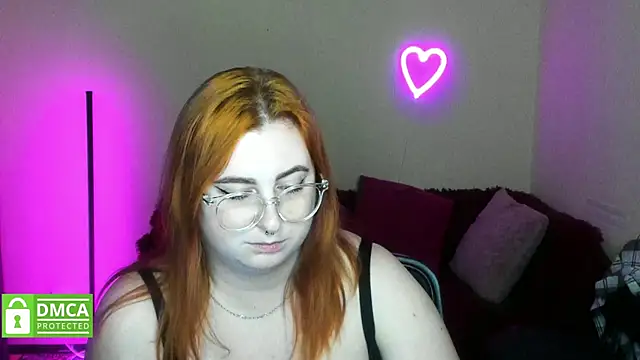 Alicia_love00 webcam
