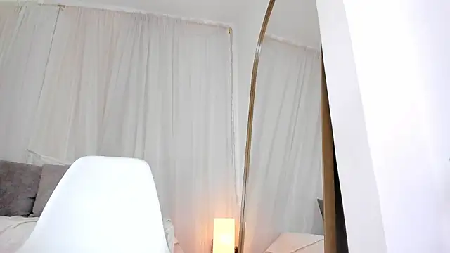 Petite_Lucie webcam