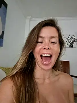 karina_warthon webcam