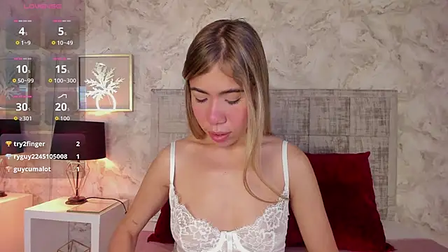 zoespencerr webcam
