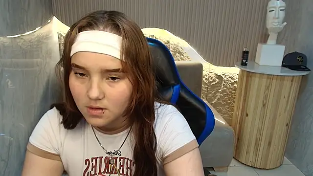 black_russo_r webcam