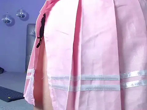 Emily_Swiftt webcam