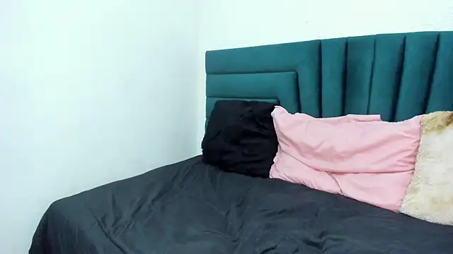 Brianna_Maya webcam