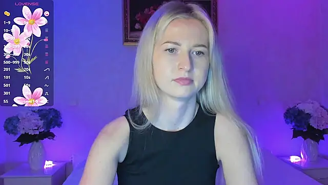 Julie_Blaze webcam