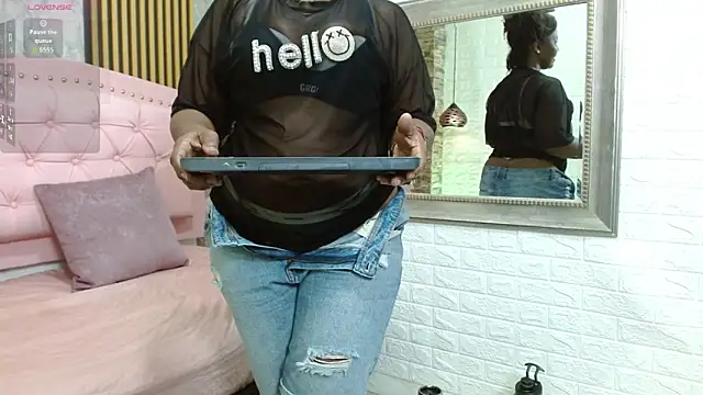 sheyla__ebony webcam