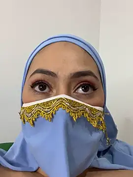 Aisha_Malek webcam