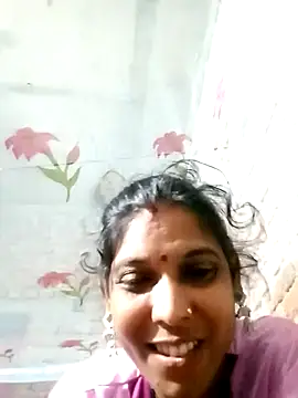 Savita992 webcam