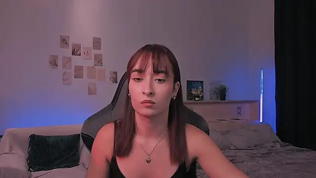 yourfitoviolett webcam