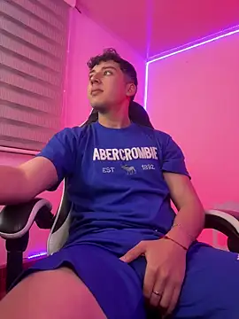 oliver_kyy webcam