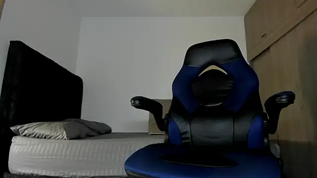 male_pussy webcam
