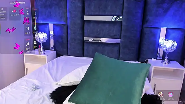 AmmyJones_ webcam