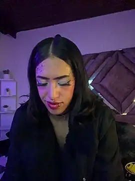MichelleDiaz_Pink webcam