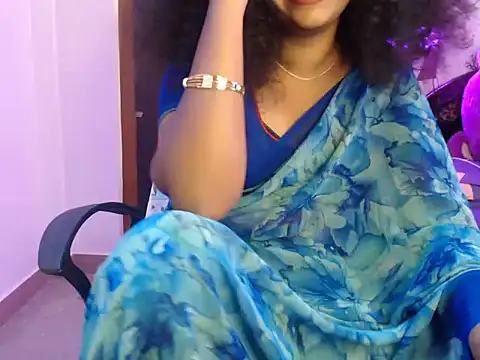 Hey___Seetha webcam