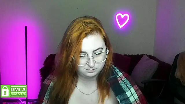 Alicia_love00 webcam