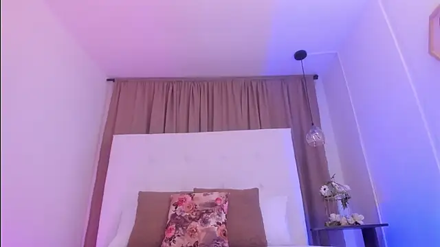 m0lly_beckers - M0lly_Beckers's free webcam