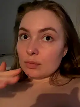 DeniMilkyyyyy webcam