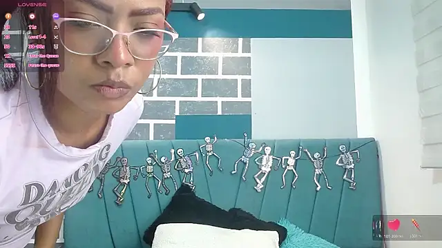 Chloe_Brown3 webcam