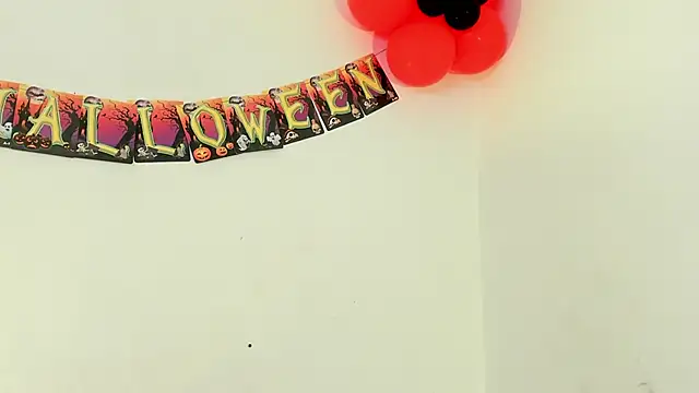 Tomy_Rox webcam