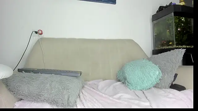 drako__milck - Drako__milck's free webcam
