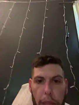 tall_italianguy (M young) - Goal 1