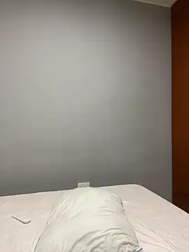 DarlingOneness webcam