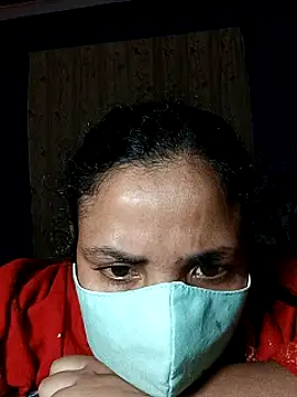 HotAishaa webcam