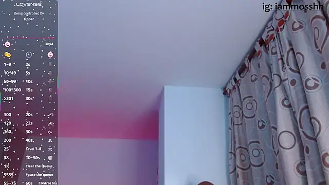 Isabella_Mossh webcam