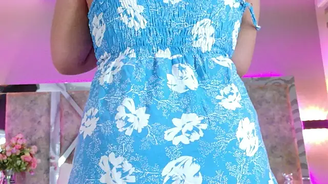 MarianaGarciaa__ webcam