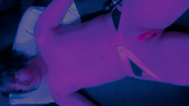 Moonless_Joy webcam