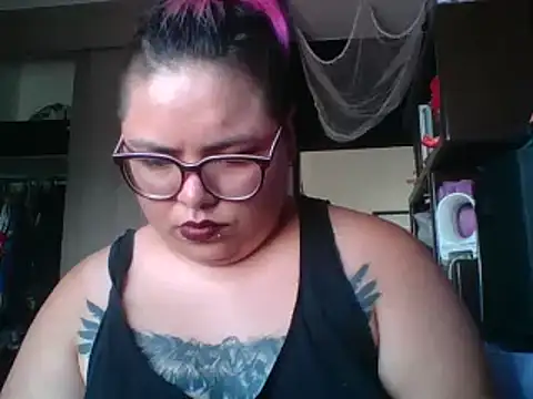 Anne_Noir webcam