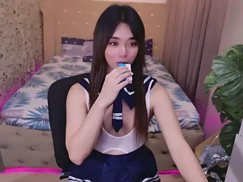 ts-yoshi (T milf) - cum for me yoshi <3