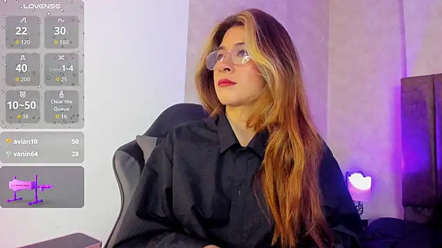 Sara_Roades webcam