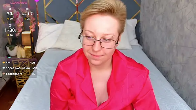 AlexandraGreen webcam