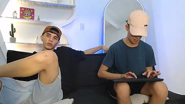 three_guys_hot (G twink) - HI GUYS, ALL NAKED🥵